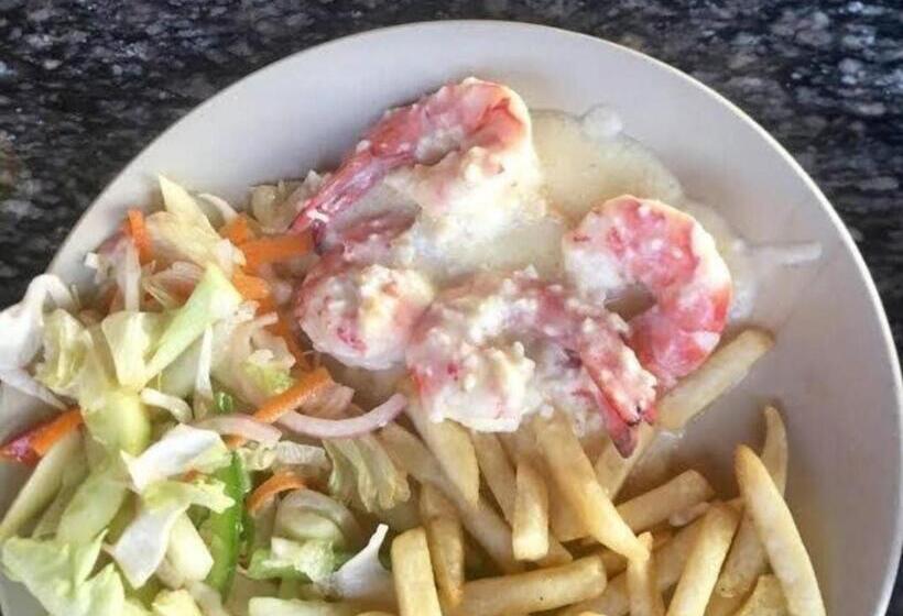 Majatalo Francisco Sunshine Beach Guest House