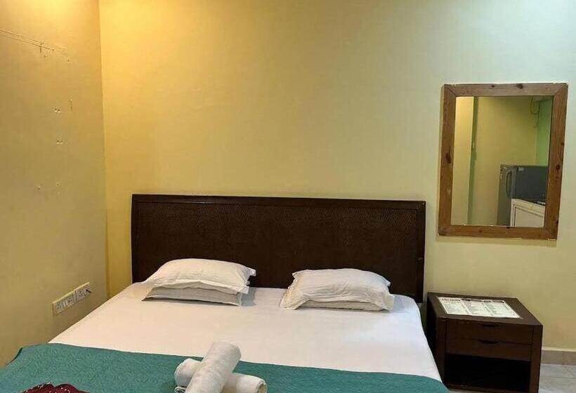 Majatalo Francisco Sunshine Beach Guest House