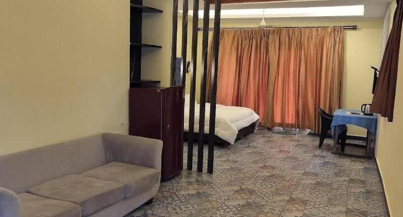 Majatalo Francisco Sunshine Beach Guest House