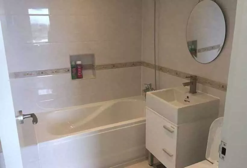 Pia Marine Condominium