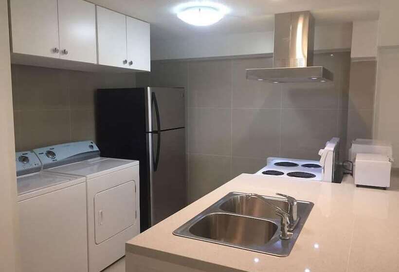 Pia Marine Condominium