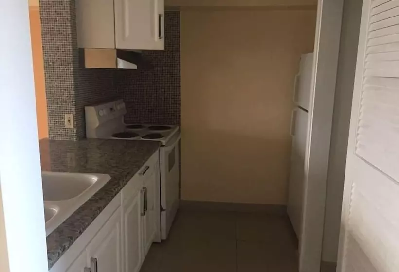 Pia Marine Condominium