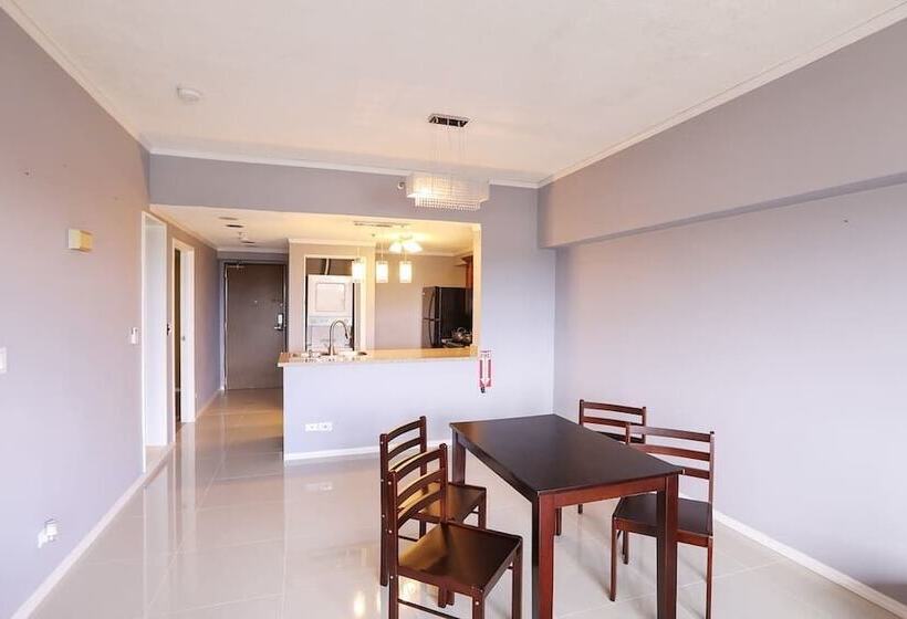 Pia Marine Condominium