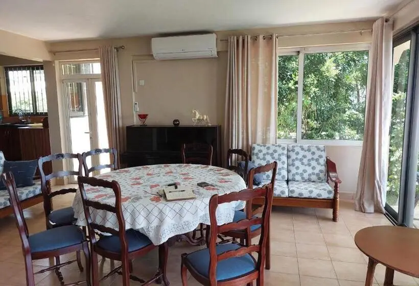 پانسیون Villa Pied Dans L Eau Pointe Aux Piments