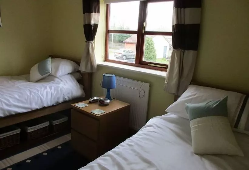 Cornish Holiday   Meadow Rise