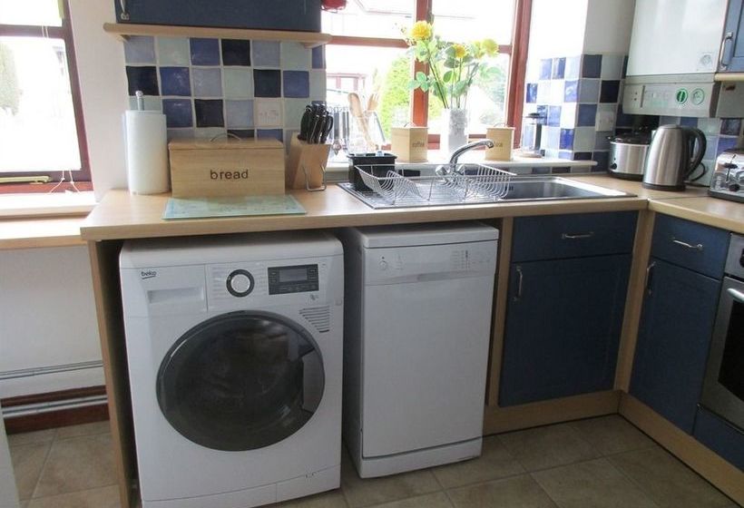 Cornish Holiday   Meadow Rise