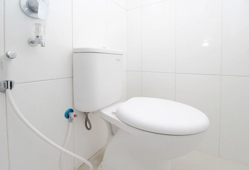 Hotel Airy Jebres Kolonel Sutarto 100 Solo