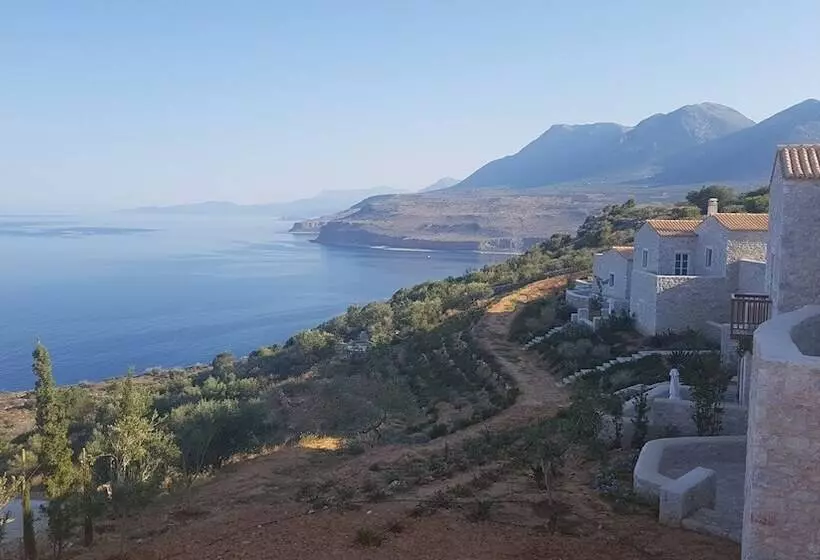 ホテル Bassa Maina Villas & Suites