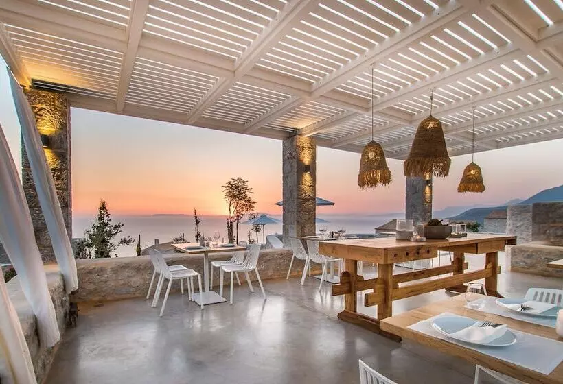 ホテル Bassa Maina Villas & Suites