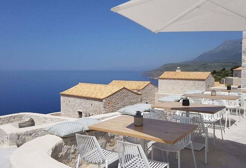 酒店 Bassa Maina Villas & Suites