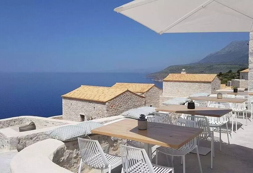 ホテル Bassa Maina Villas & Suites