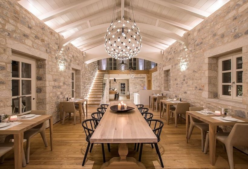 酒店 Bassa Maina Villas & Suites