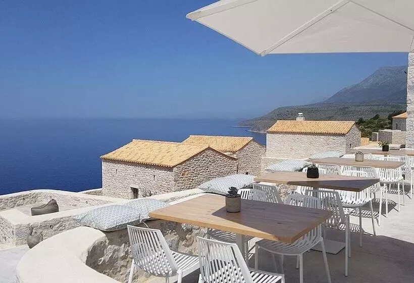 ホテル Bassa Maina Villas & Suites