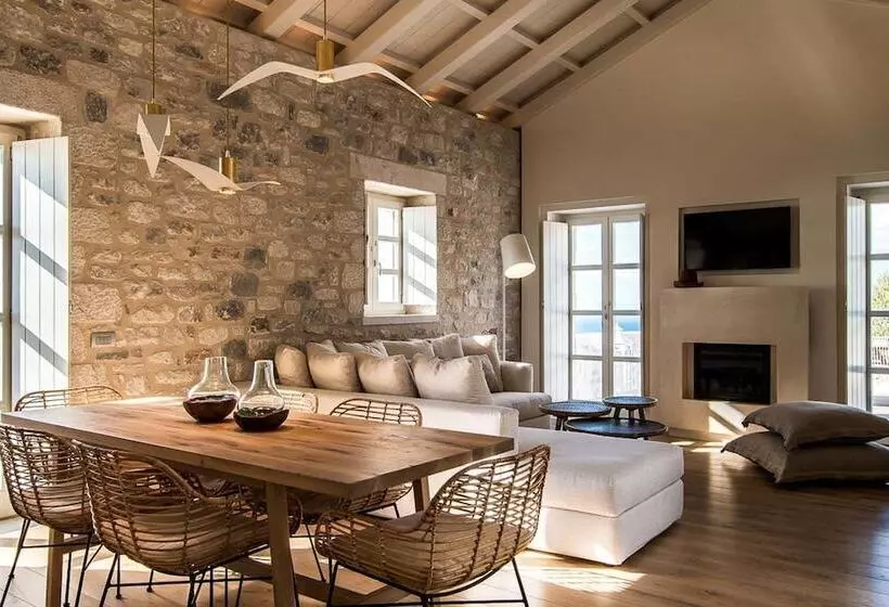 ホテル Bassa Maina Villas & Suites