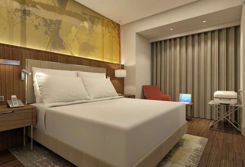 هتل Doubletree By Hilton Skopje