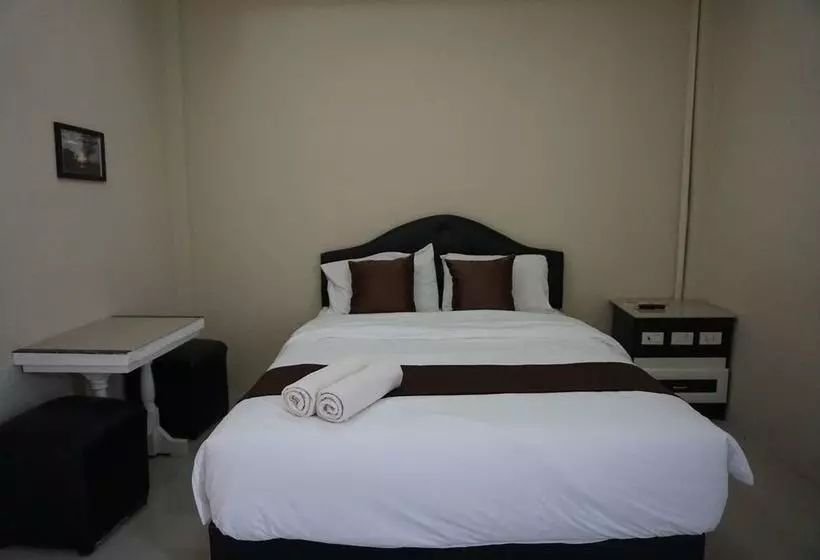 Hotelli Monmai Resort