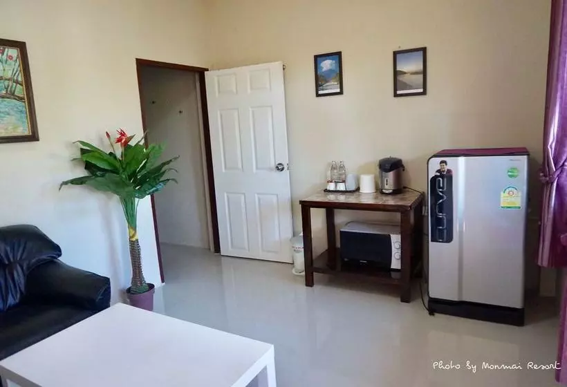 Hotelli Monmai Resort