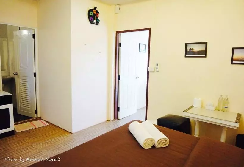 Hotelli Monmai Resort