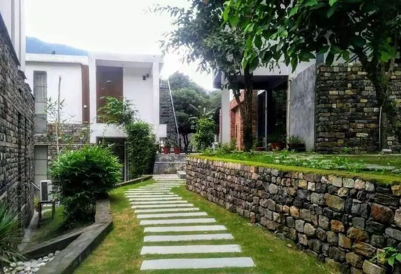 Hotel Nishantam Sanctuary Rishikesh