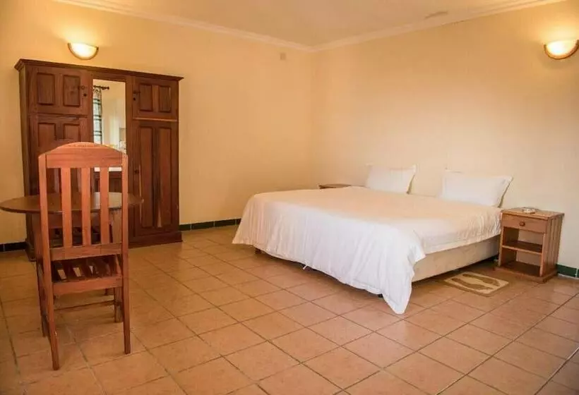 Hotelli Paraiso De Chidenguele Resort