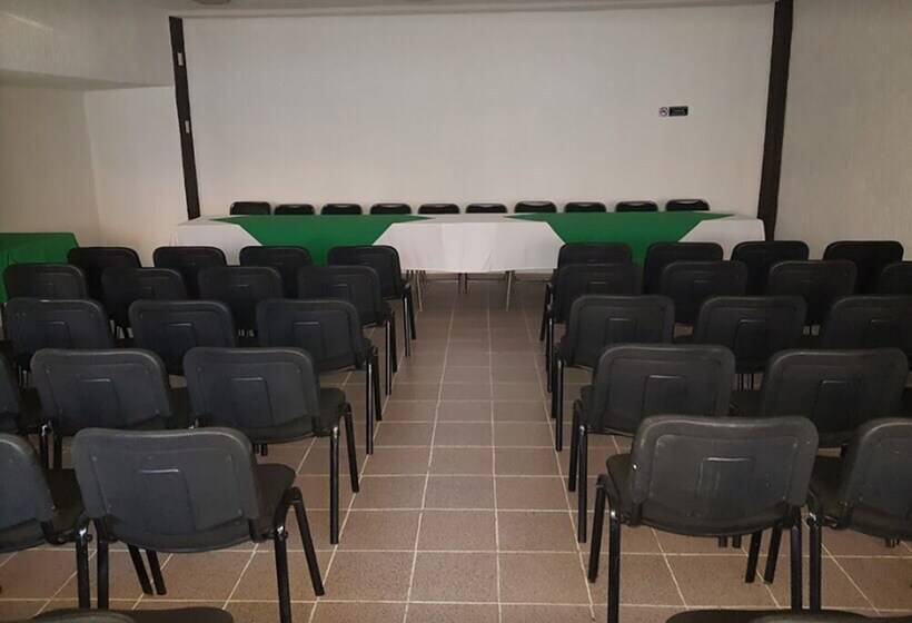 בית מלון כפרי Safari