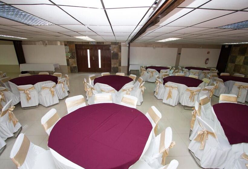 בית מלון כפרי Safari