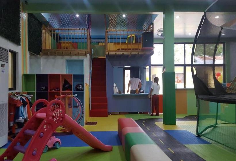 בית מלון כפרי Mj S Residences Garden