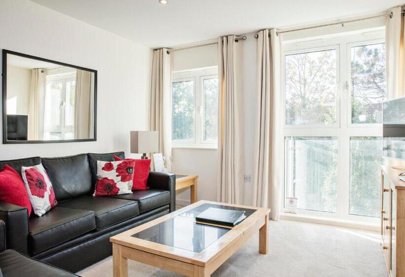 Oakdale At Park Heights