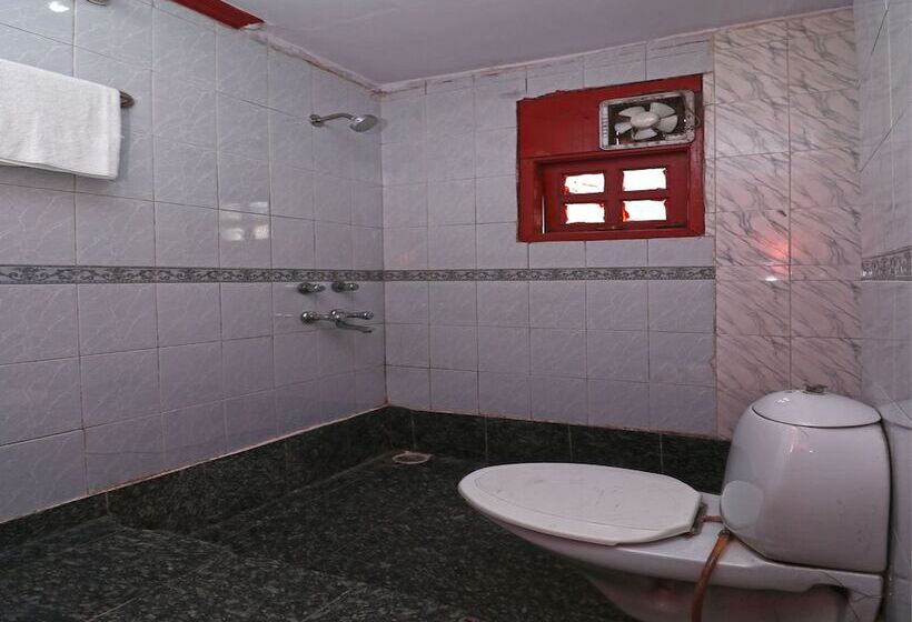 Oyo 14931 Hotel Step In