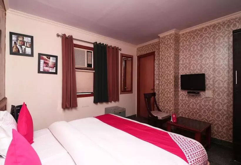 Oyo 14931 Hotel Step In