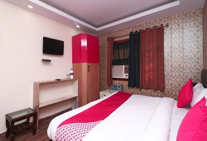 Oyo 14931 Hotel Step In