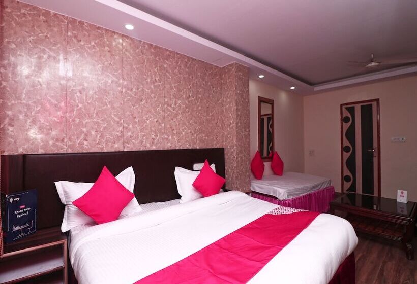 Oyo 14931 Hotel Step In