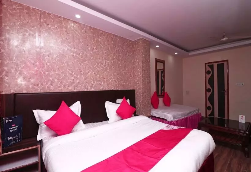Oyo 14931 Hotel Step In