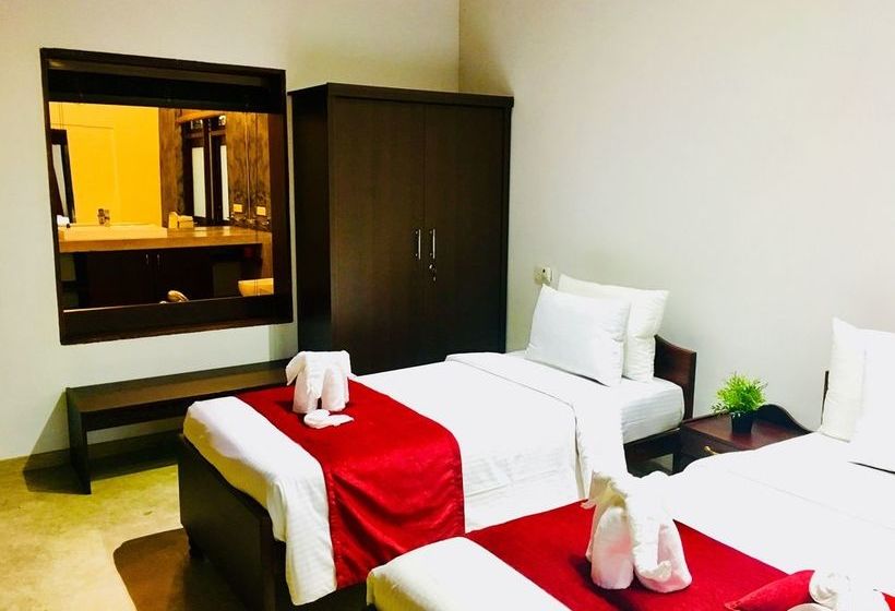 ペンション 8 Plus Villa