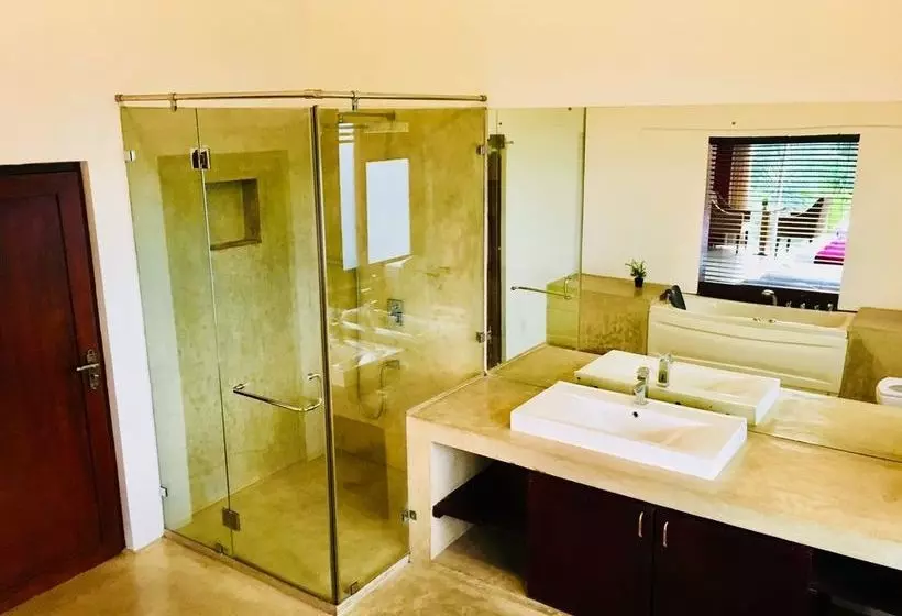 ペンション 8 Plus  Villa