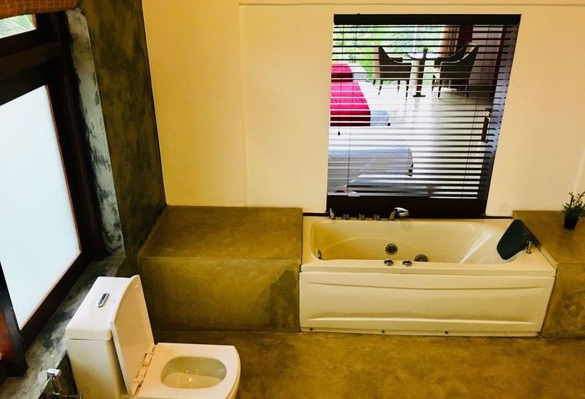 ペンション 8 Plus Villa