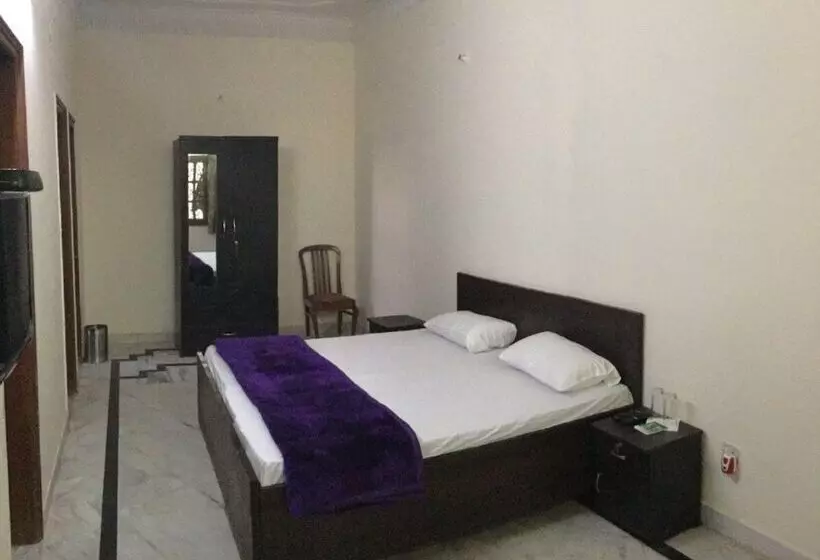 Majatalo Aman Inn