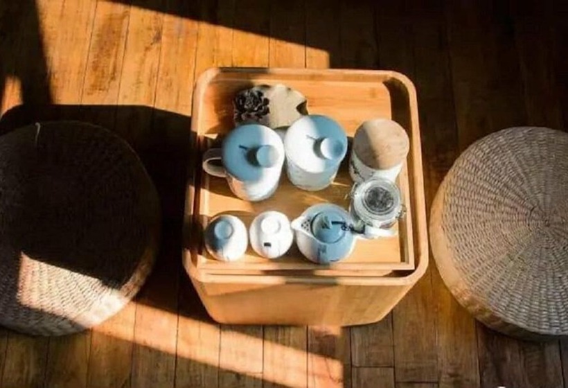 Пансион Jiuhua Mountain Banchumeisu Inn