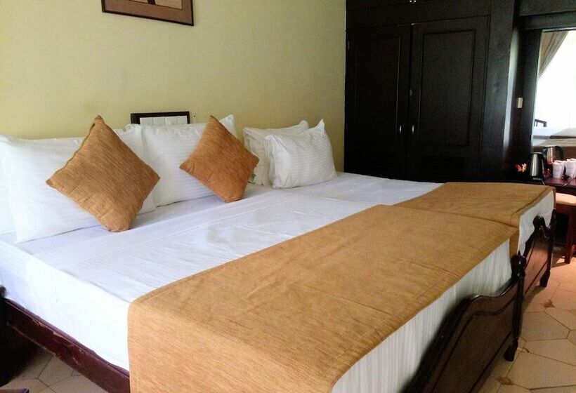 بنسيون Kitulgala Heritage Rest House