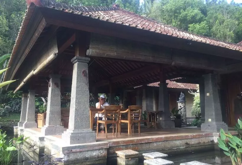 Majatalo Puri Sangkih