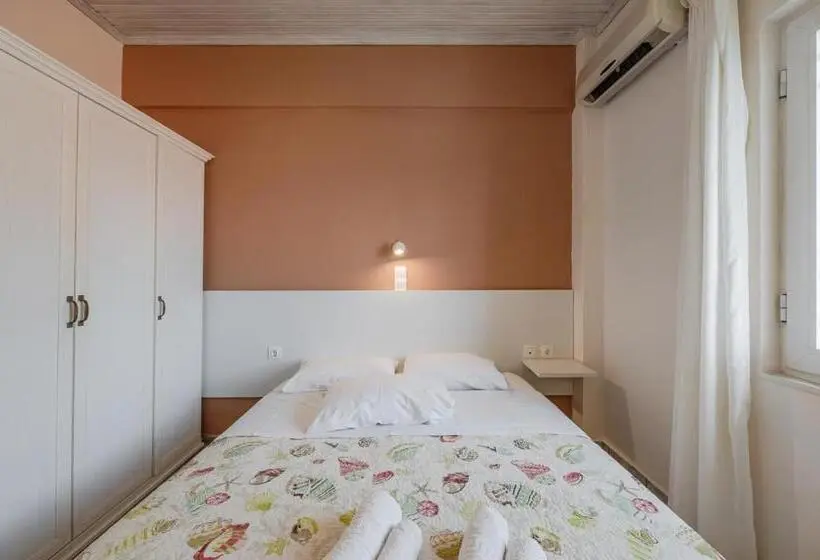 Souda Bay Apartments