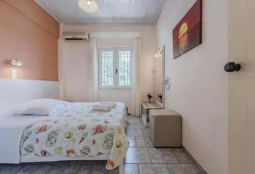 Souda Bay Apartments