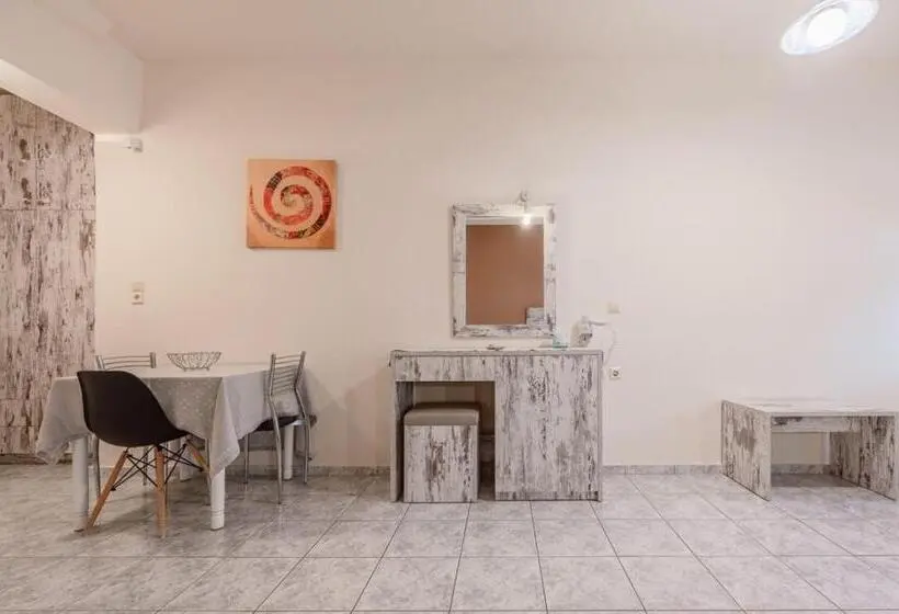 Souda Bay Apartments