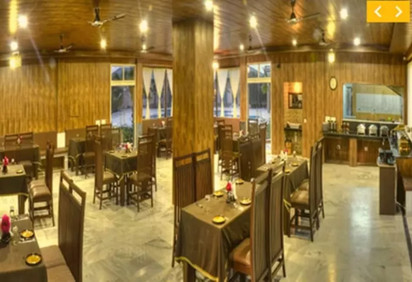 Gajraj Trails Resort