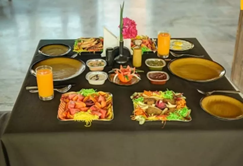 Gajraj Trails Resort