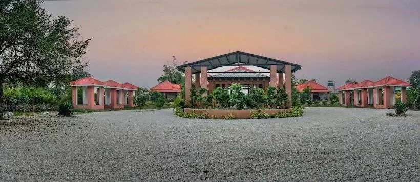 Gajraj Trails Resort