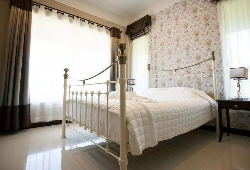 Hotelli Dream Garden Resort