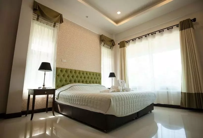 Hotelli Dream Garden Resort