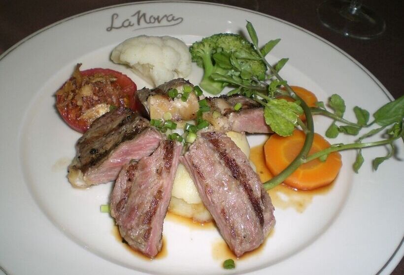 فندق Gallery Court Ofa Atu