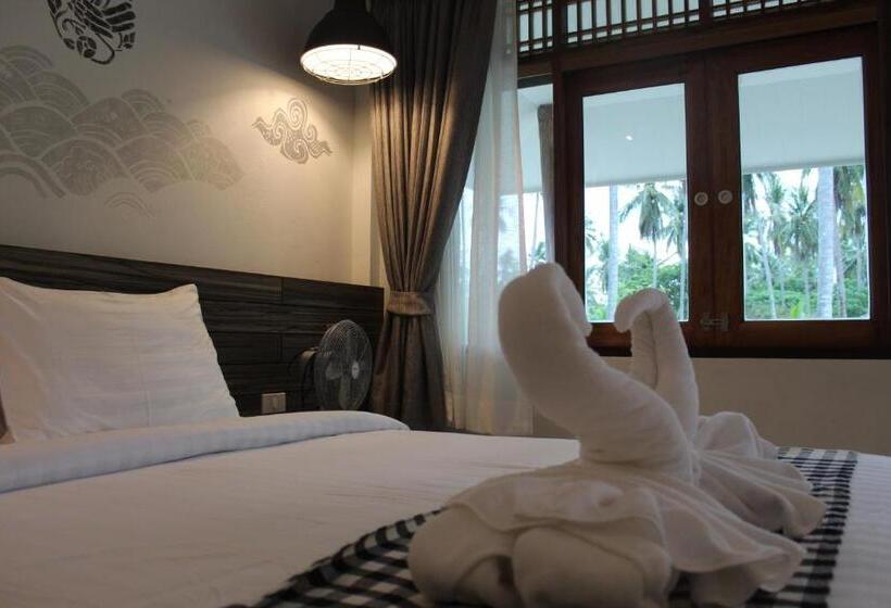 Hotel Koh Ngai Paradise Beach